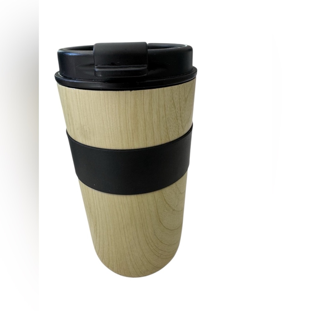 Nespresso Touch Travel Mug in a limited edition honey beige wood-look finish - Picture 3 of 7